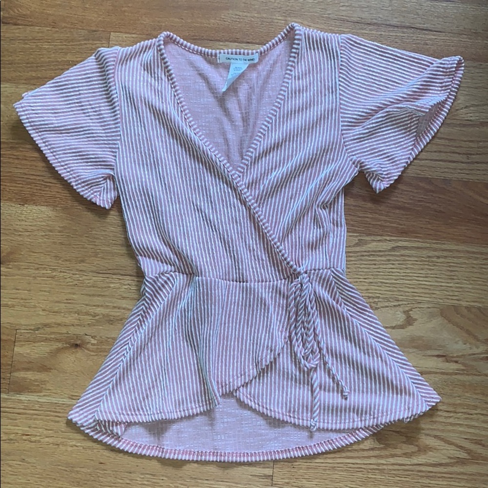 NWOT short sleeve wrap top